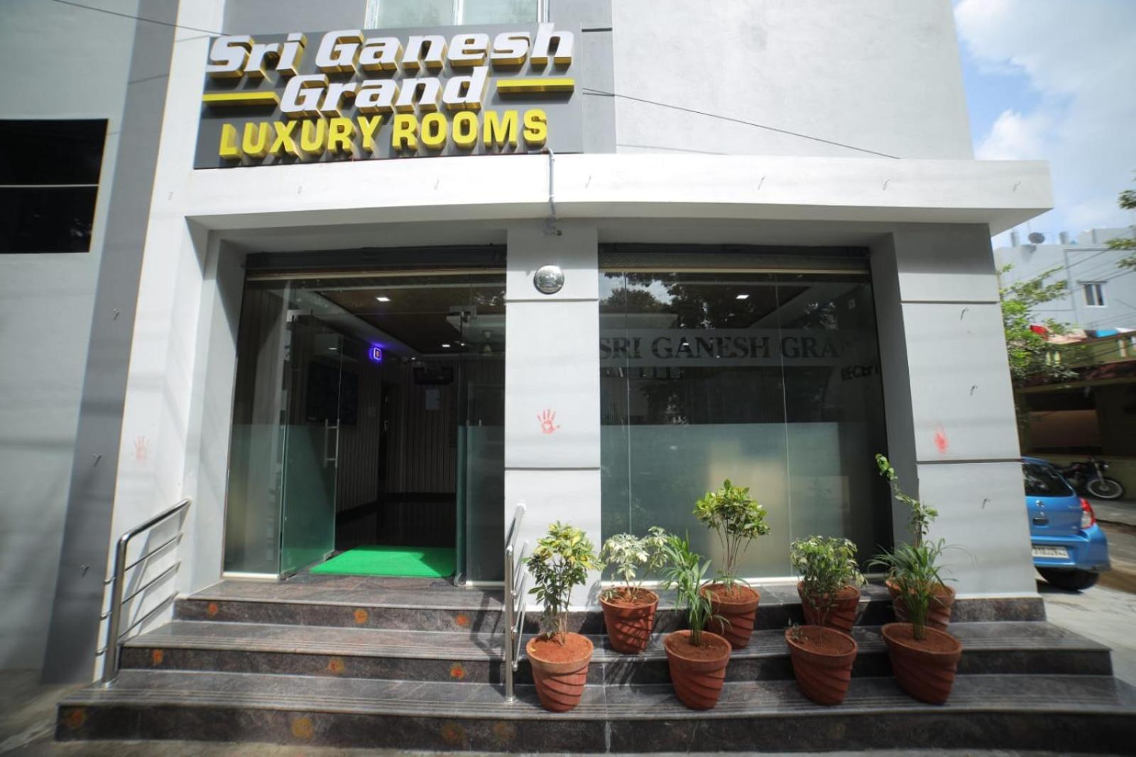 Sri Ganesh Grand Ξενοδοχείο Τιρουπάτι Εξωτερικό φωτογραφία